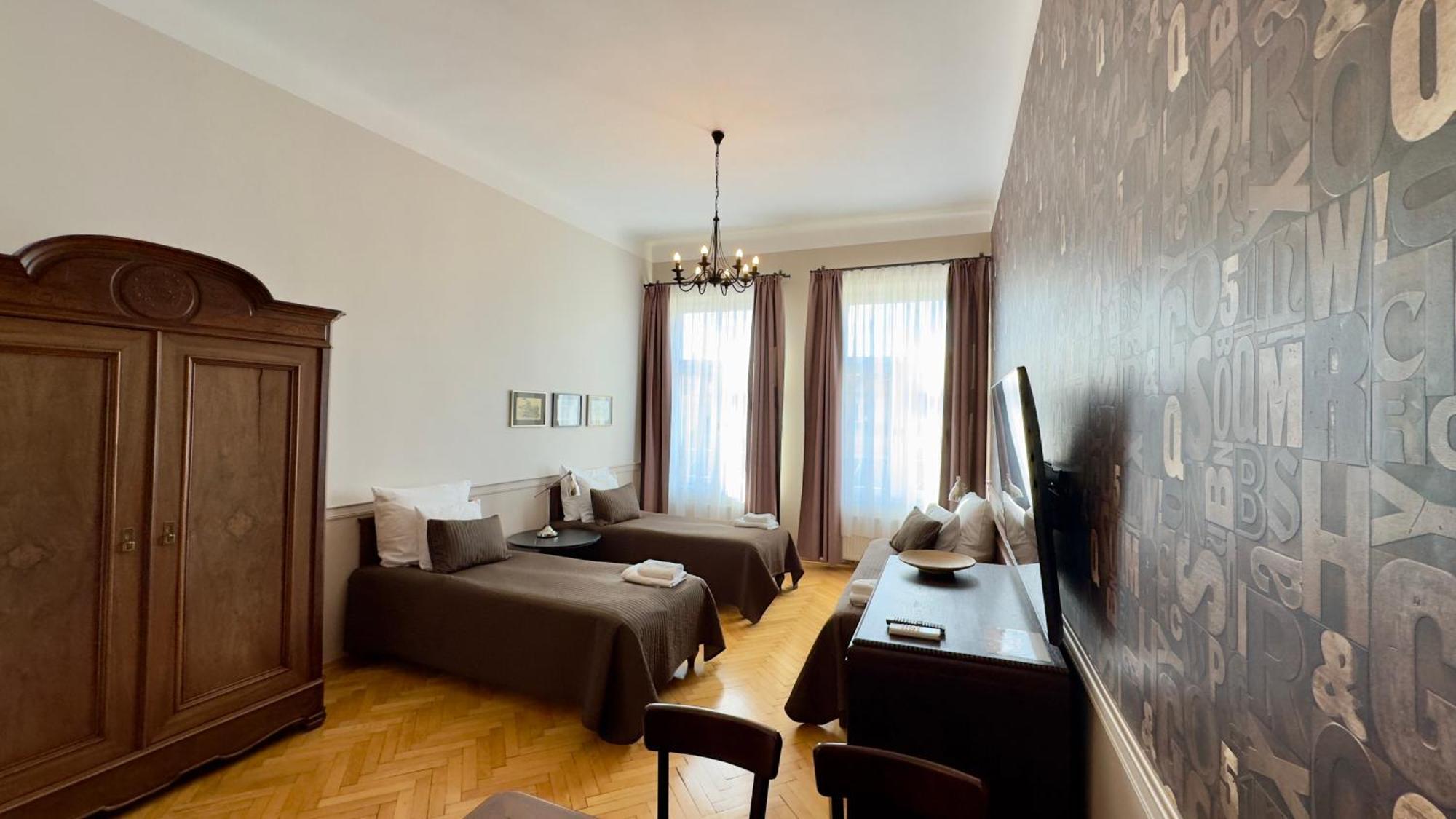 Scharffenberg Apartments Main Square Krakow Luaran gambar